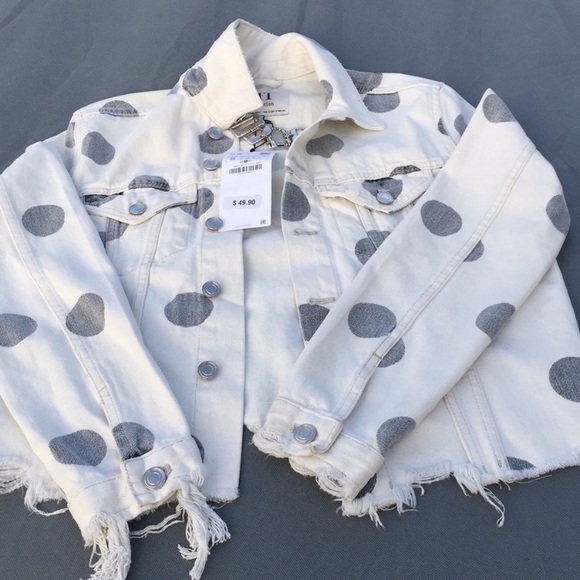 Zara Jackets & Blazers - Zara TRF authentic denim collection Jacket